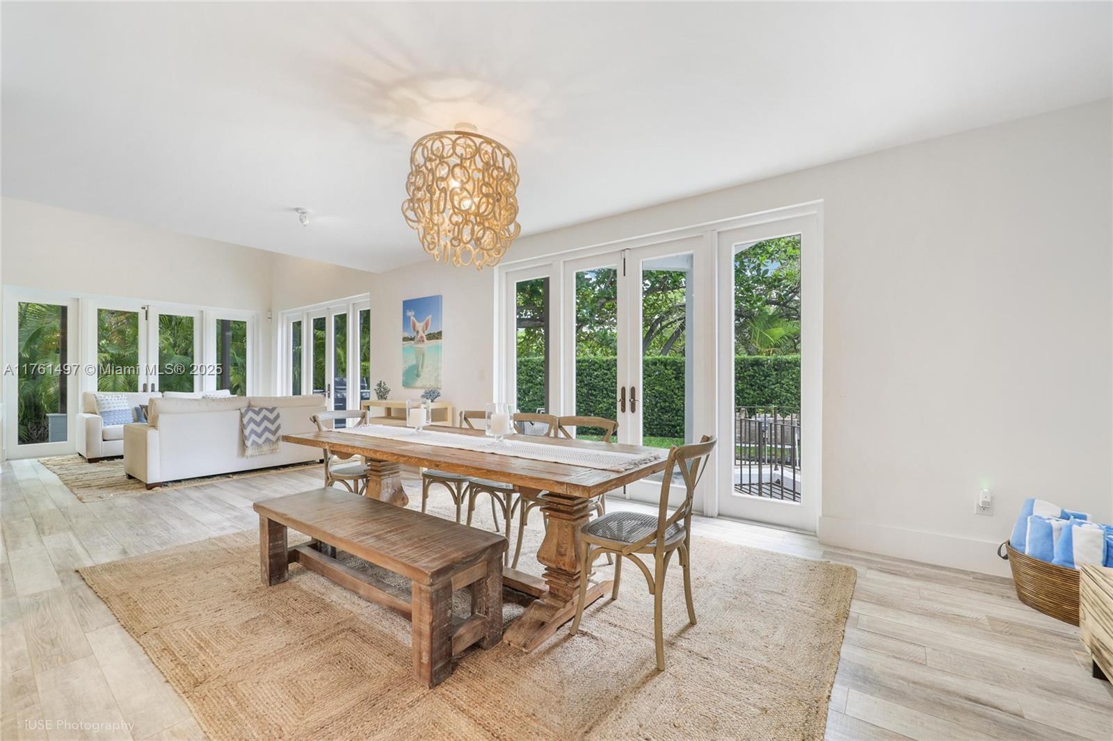2449 Bayshore Dr, Miami FL 33133 photo 4