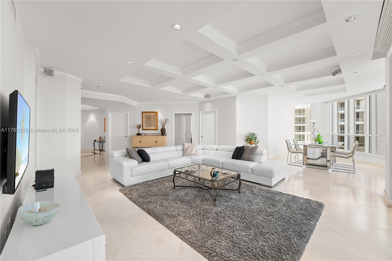 21150 Point Pl # 1102, Aventura FL 33180 photo 5