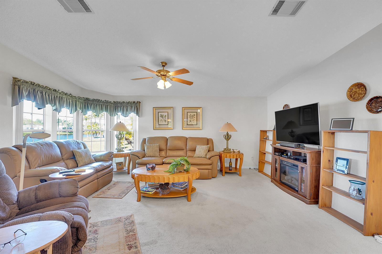 3700 Hydrilla Court, Port St. Lucie FL 34952 photo 4