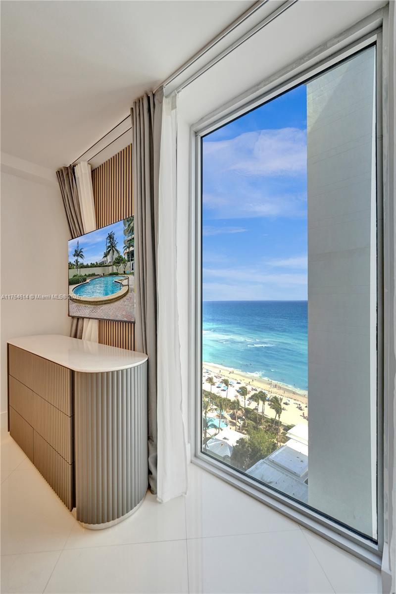 4001 S Ocean Dr # 16P, Hollywood FL 33019 photo 2