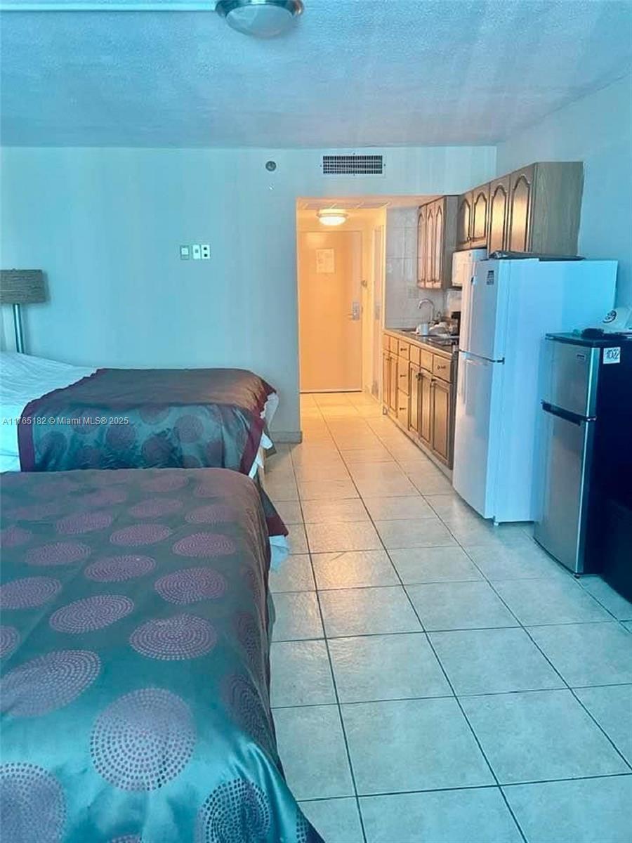 19201 Collins Ave # 1022, Sunny Isles Beach FL 33160 photo 5