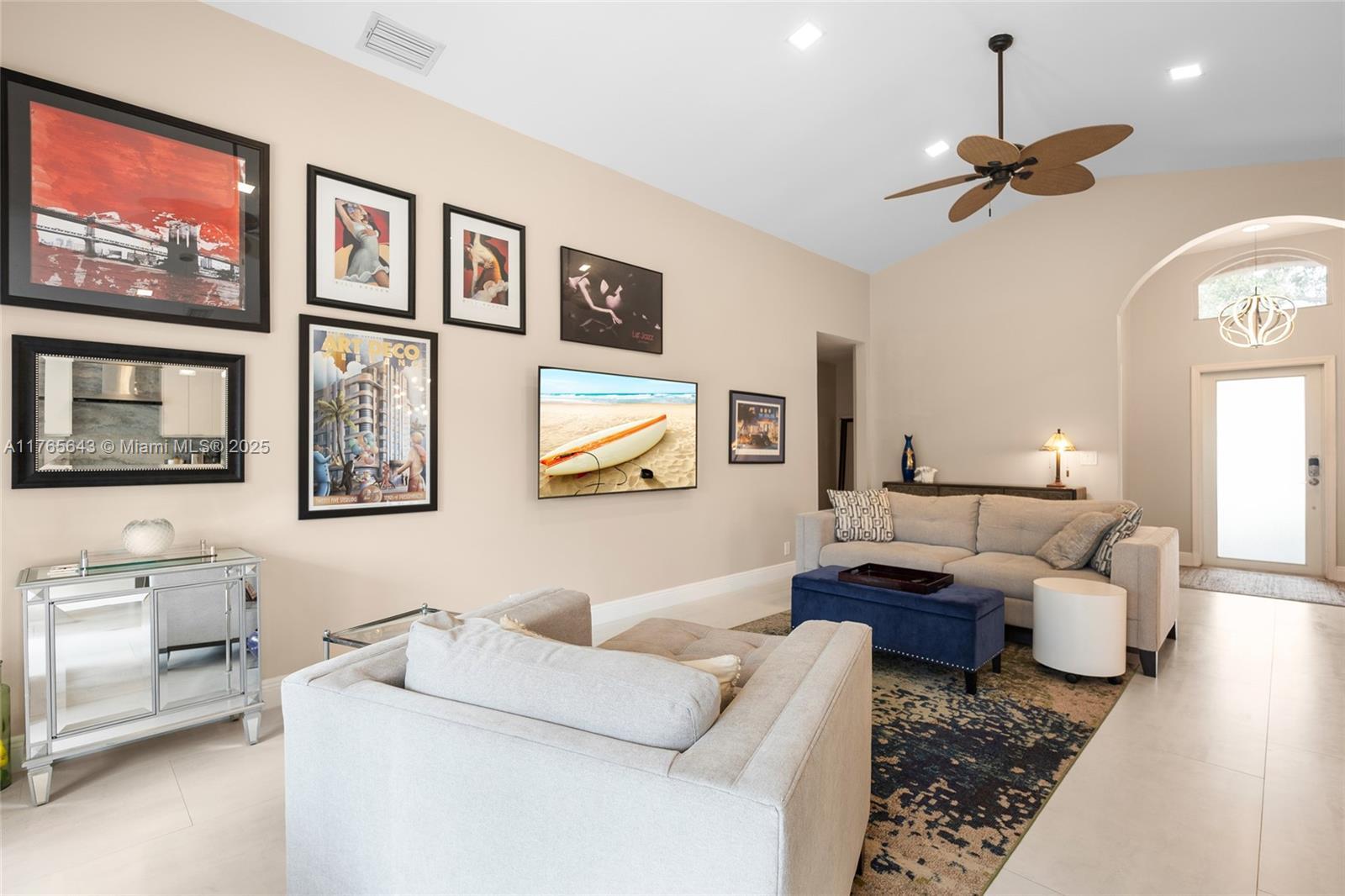 8442 NW 47th St, Coral Springs FL 33067 photo 4