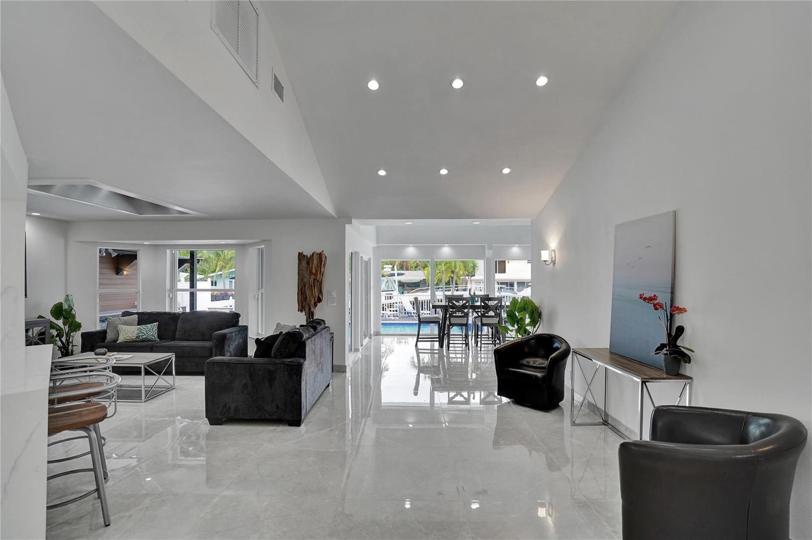 2363 SE 15th Street, Pompano Beach FL 33062 photo 4