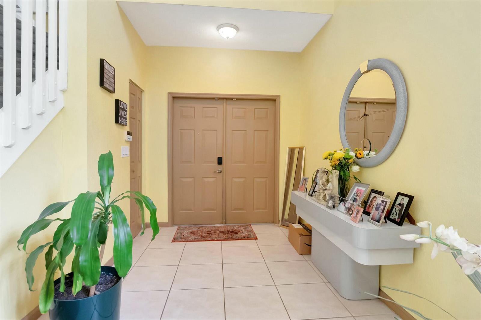 4940 Pelican Manor, Coconut Creek FL 33073 photo 3