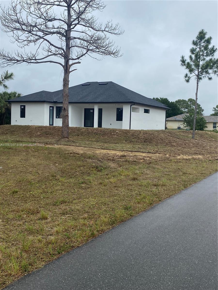 1254 S 1254 Ellipse ST E, Lehigh Acres FL 33974 photo 4