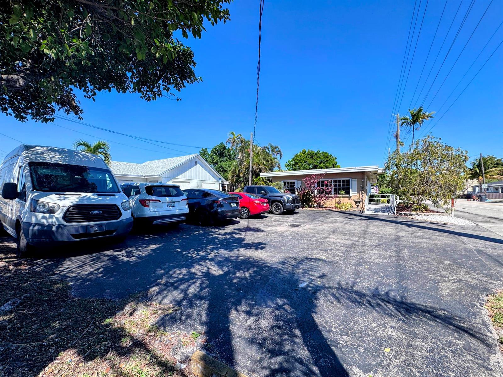 900 N 24th Avenue, Hollywood FL 33020 photo 3