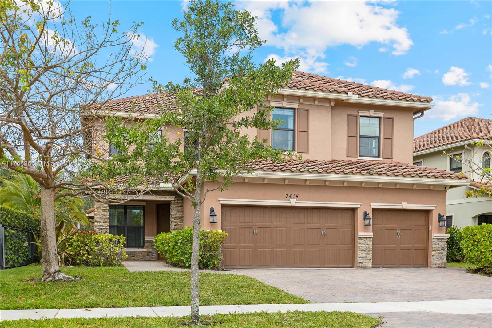 7415 NW 109th Way, Parkland FL 33076