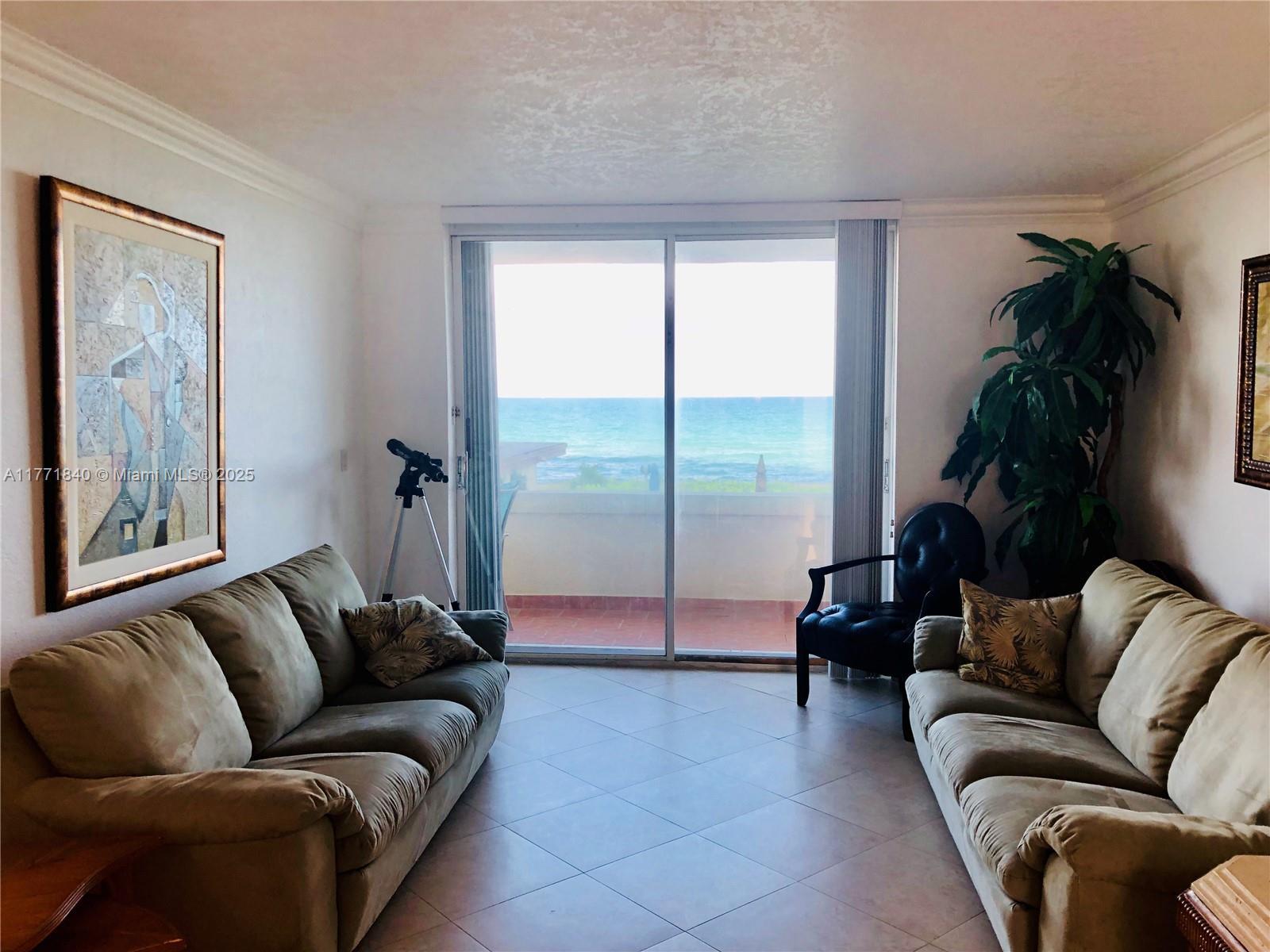 1936 S Ocean Dr # 24C, Hallandale Beach FL 33009