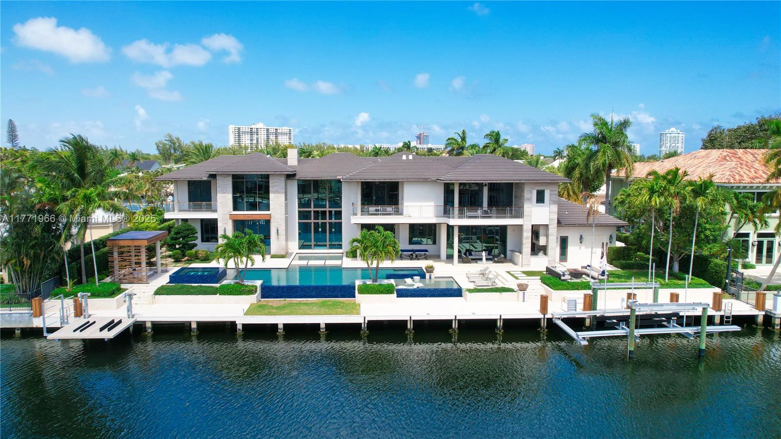 20 Compass Isle, Fort Lauderdale FL 33308 photo 2