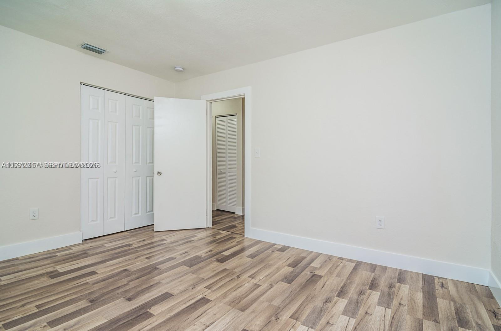 2542 Fillmore St, Hollywood FL 33020 photo 5