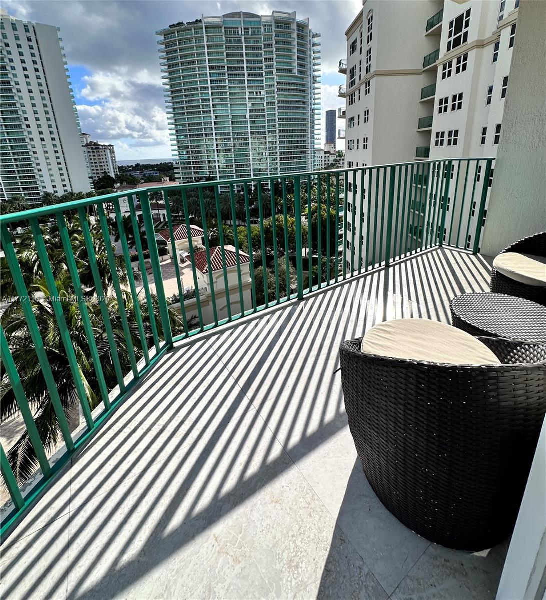 19900 E Country Club Dr # 1012, Aventura FL 33180 photo 5