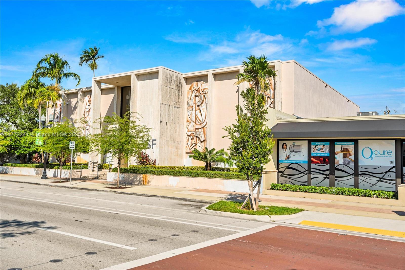 2435 Hollywood Blvd, Hollywood FL 33020 photo 3