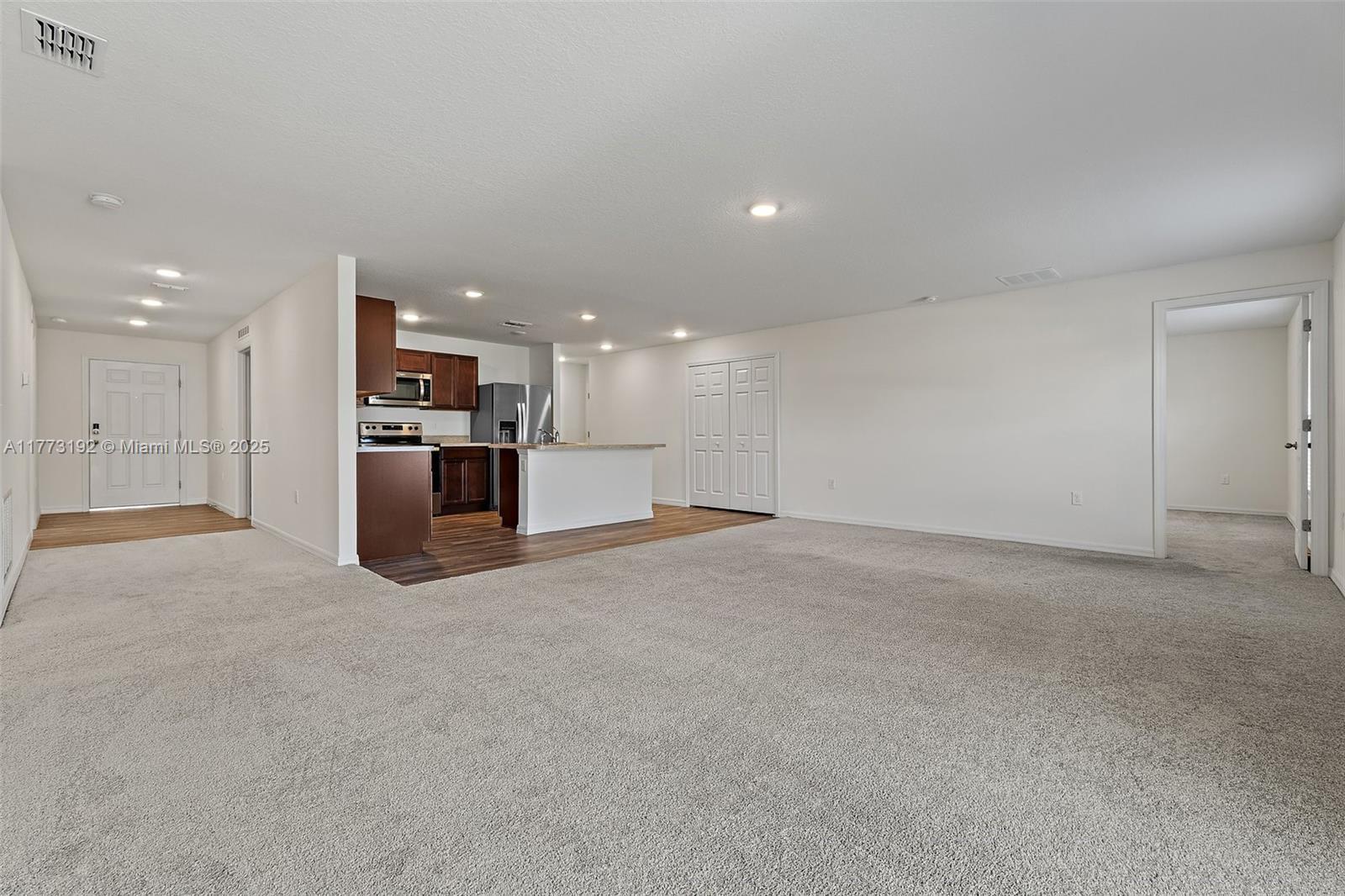 2534 SE Floresta Dr, Port St. Lucie FL 34984 photo 3