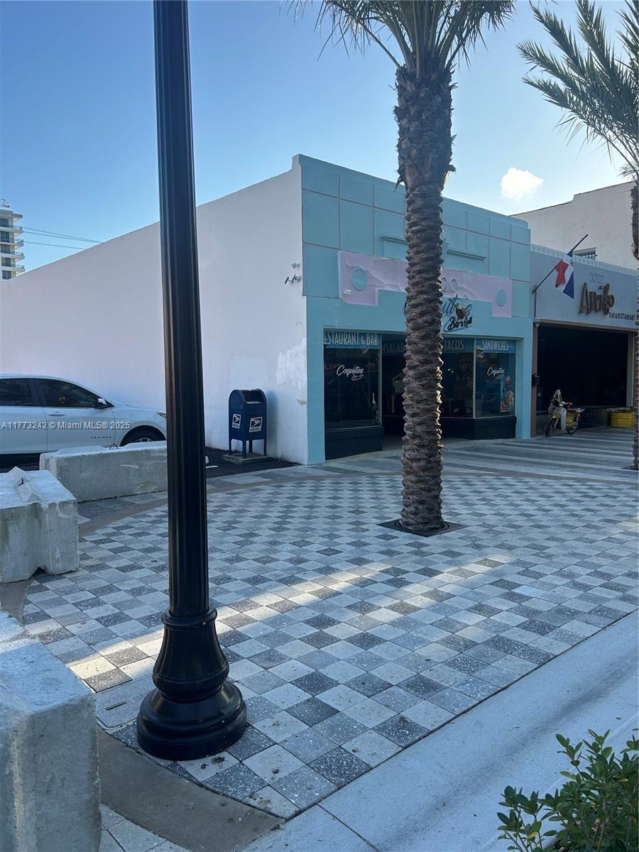 2020 Hollywood Blvd, Hollywood FL 33020 photo 5