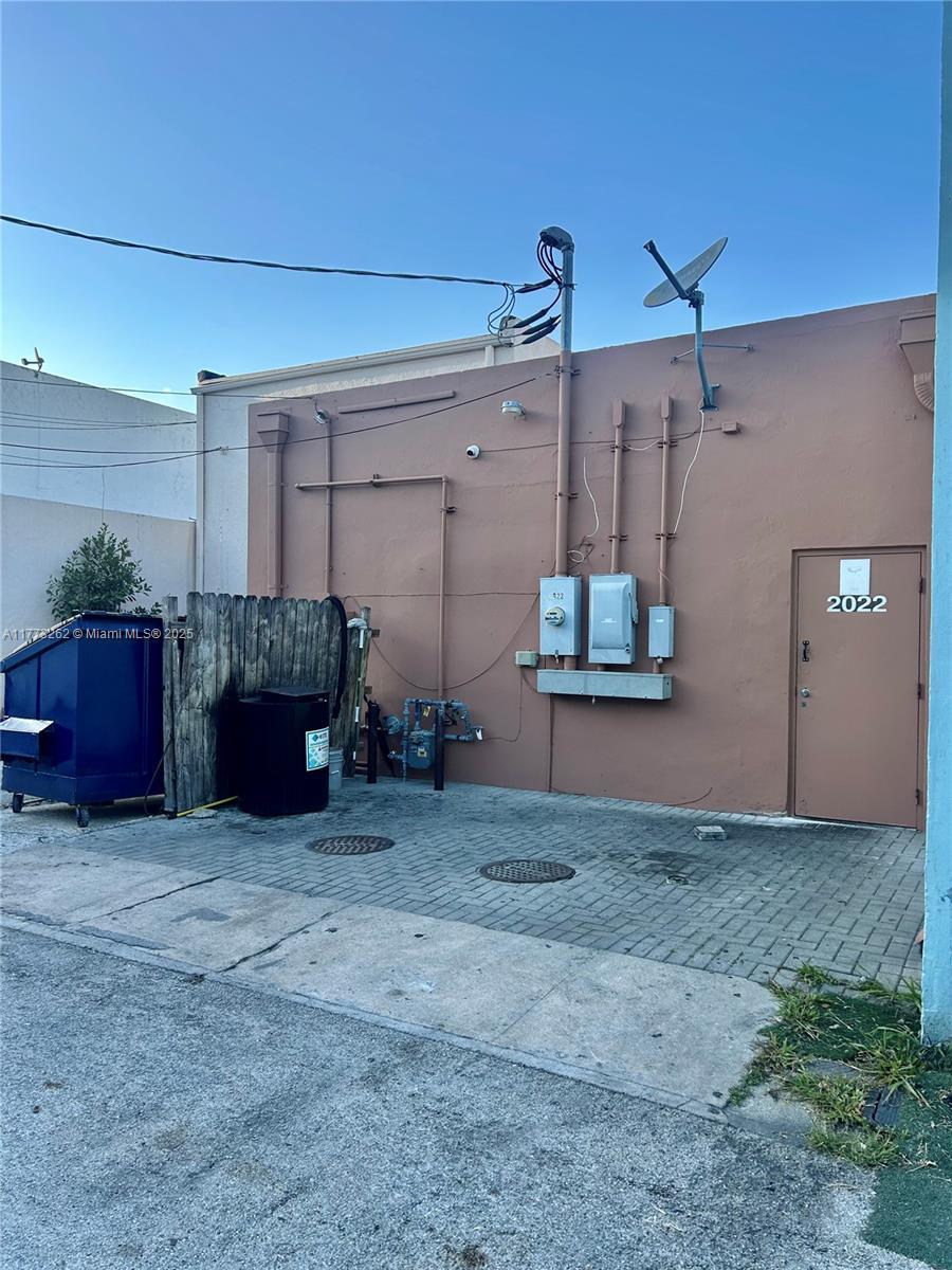 2022 Hollywood Blvd, Hollywood FL 33020 photo 4