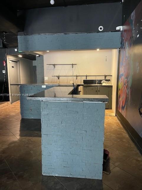 1824 Harrison St, Hollywood FL 33020 photo 4