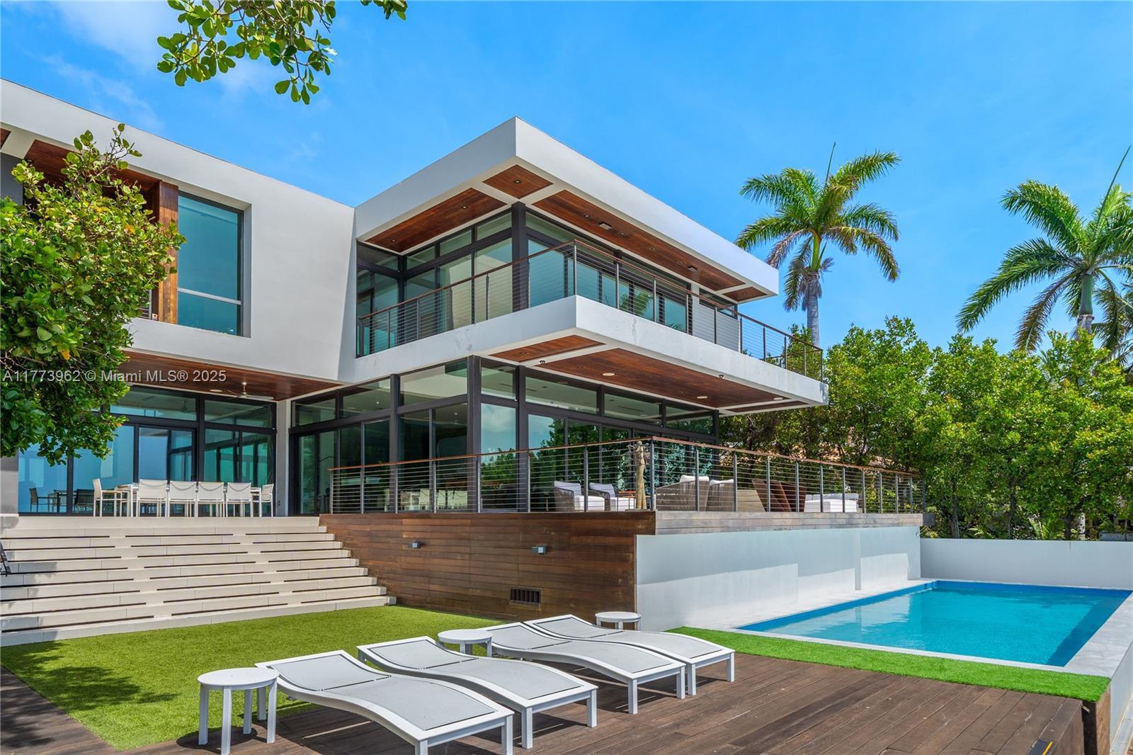 7311 Belle Meade Island Dr, Miami FL 33138