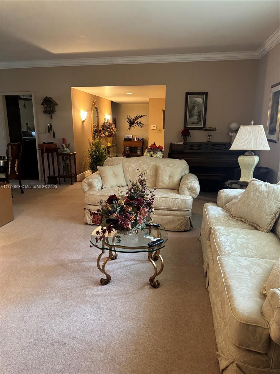 14679 Glencairn Rd, Miami Lakes FL 33016 photo 3