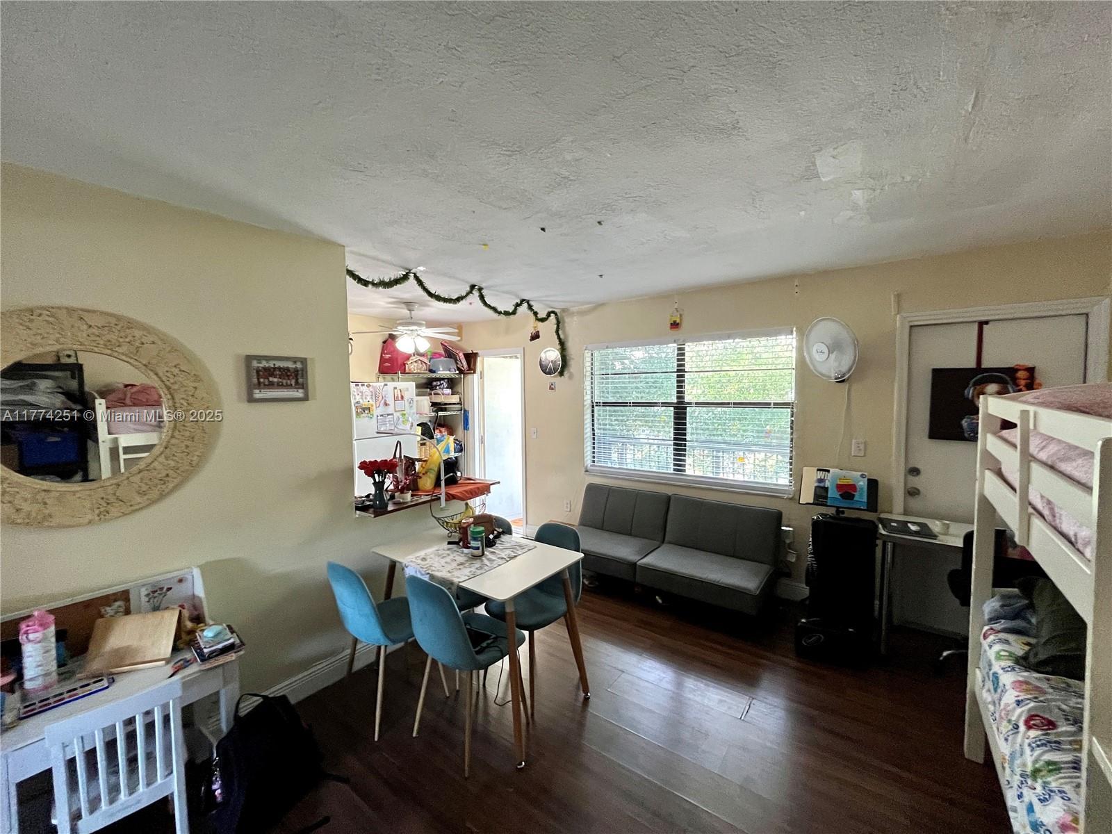 4450 SW 67th Ave # U, Miami FL 33155 photo 2