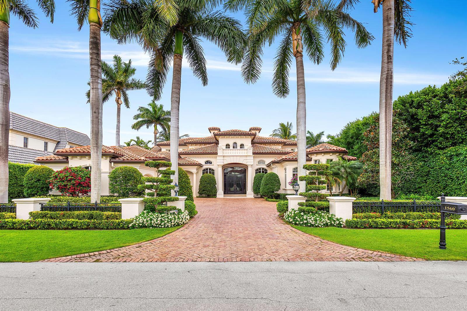 1560 Sabal Palm Drive, Boca Raton FL 33432 photo 2
