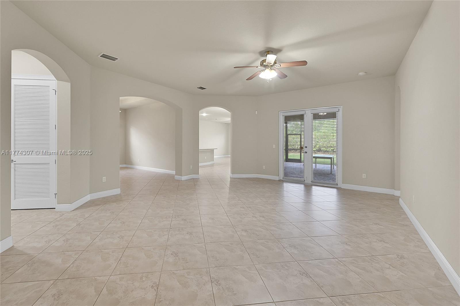9051 Edgewater Bnd # 9051, Parkland FL 33076 photo 3