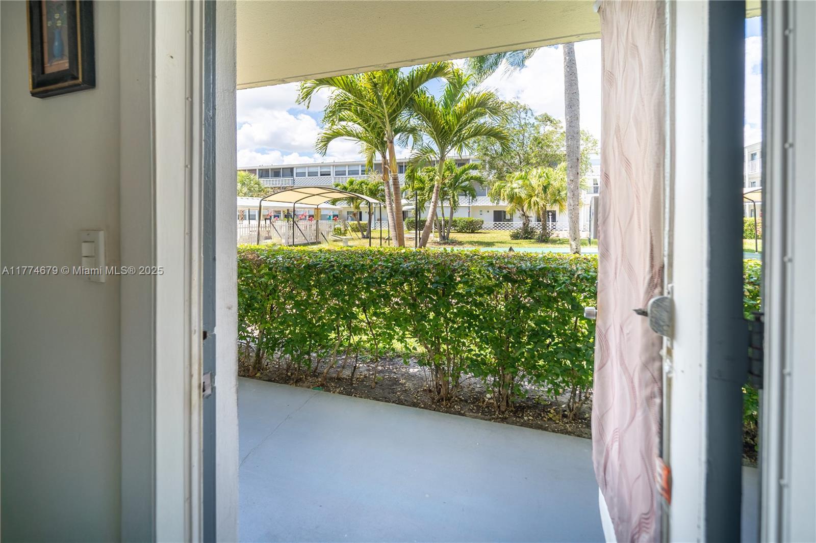 15610 NE 6th Ave # 10B, Miami FL 33162 photo 4