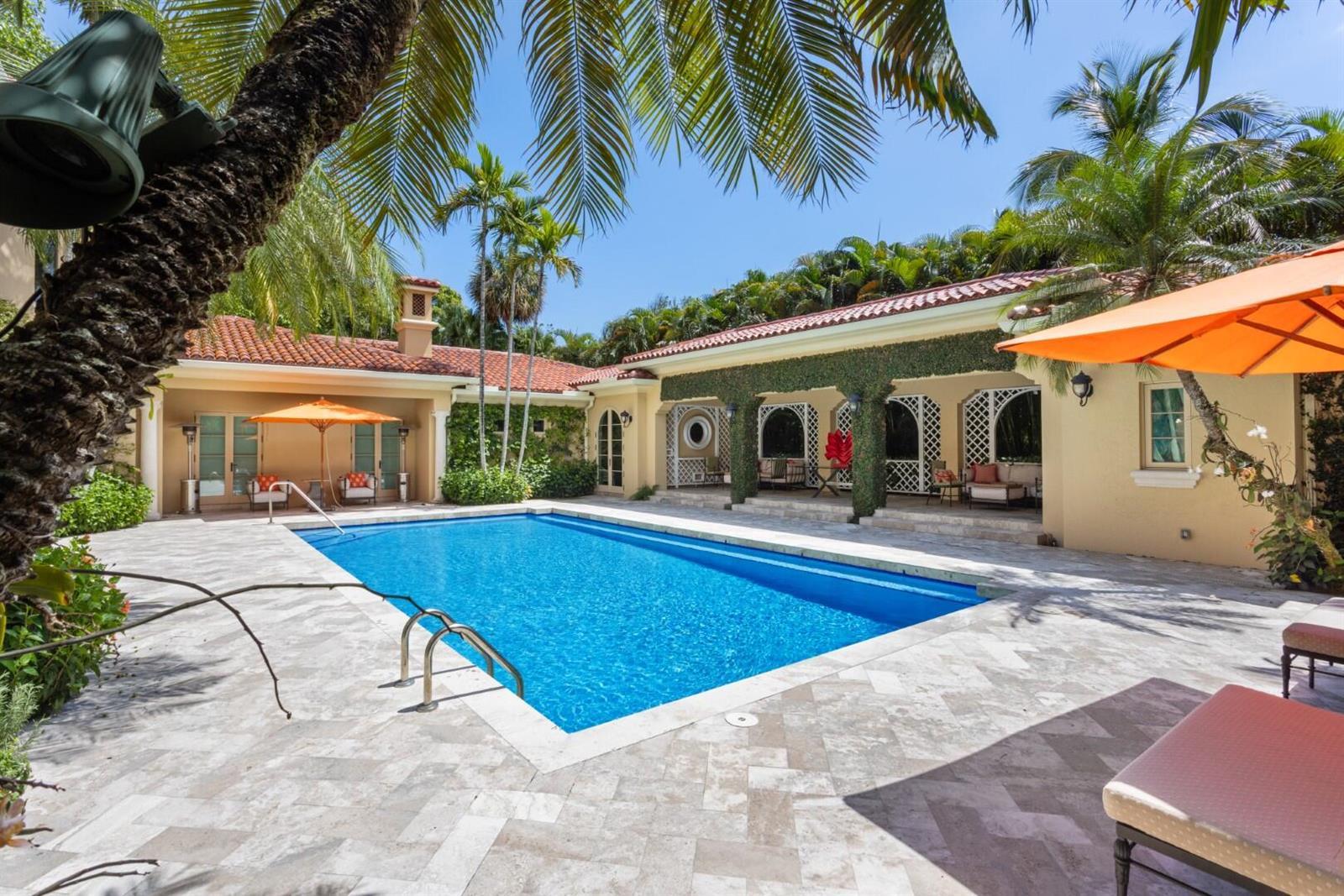 226 Via Las Brisas, Palm Beach FL 33480 photo 4