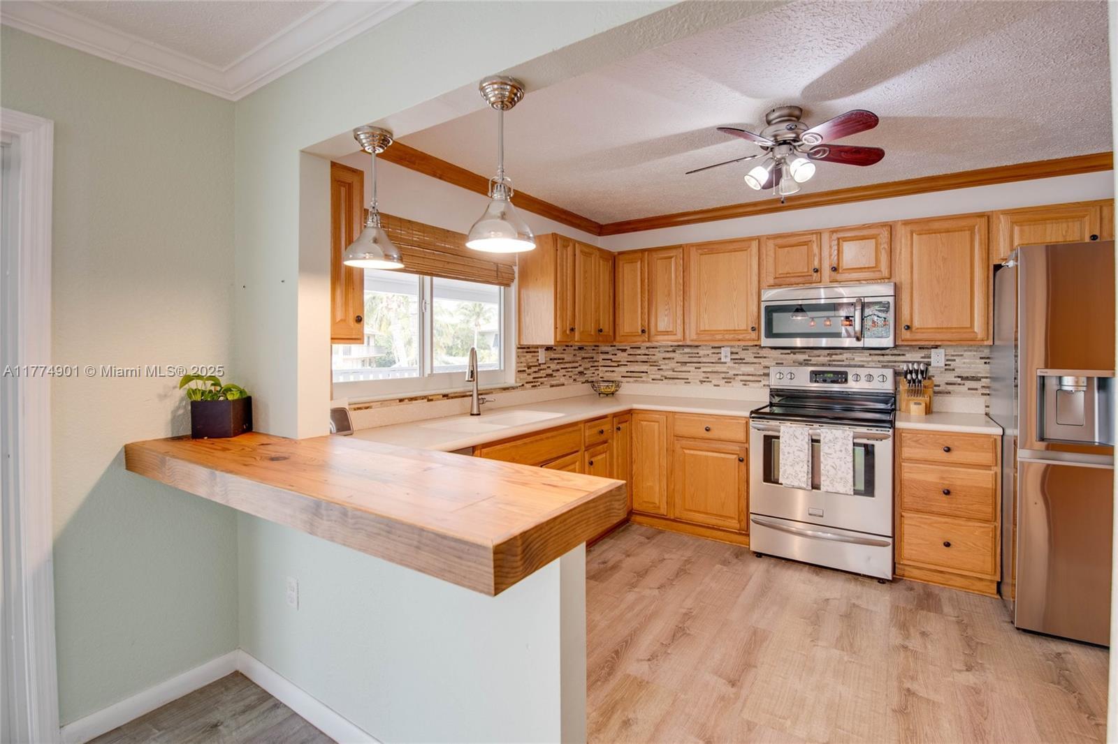 17081 W Starfish Ln W, Sugarloaf FL 33042 photo 5