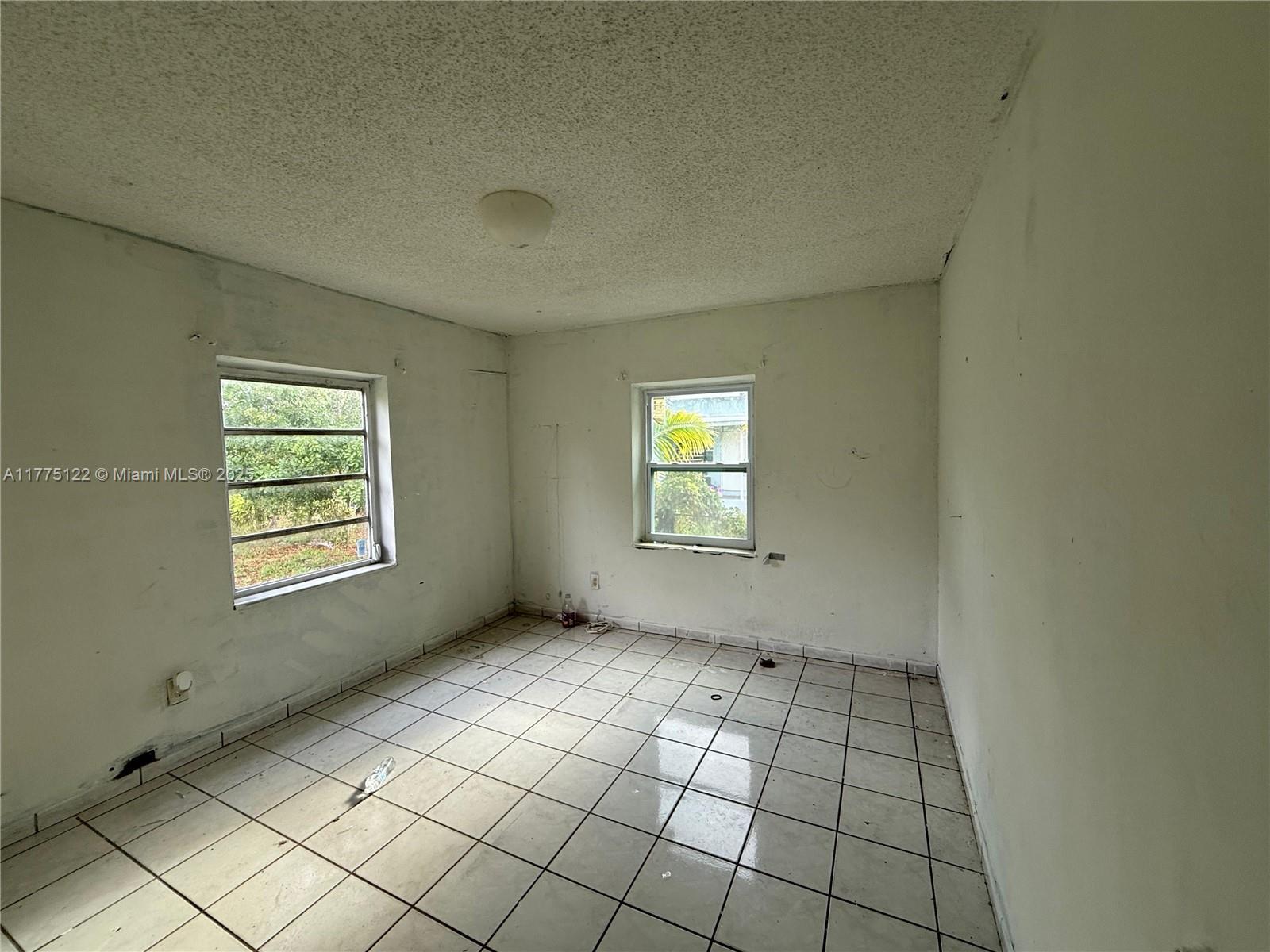 321 NW 148th St, Miami FL 33168 photo 5