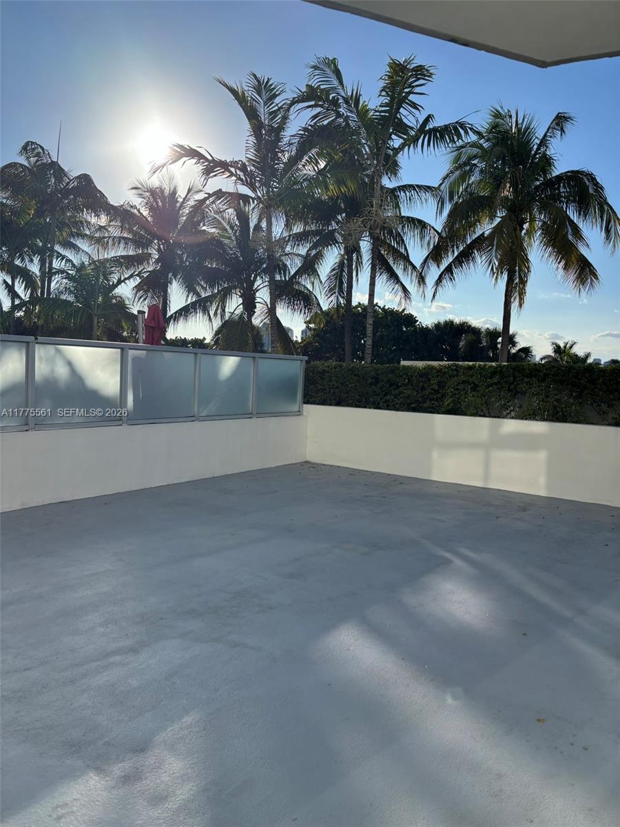 2001 Meridian Ave # 309, Miami Beach FL 33139 photo 3
