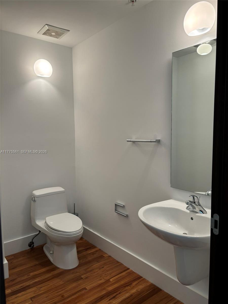 2001 Meridian Ave # 309, Miami Beach FL 33139 photo 4