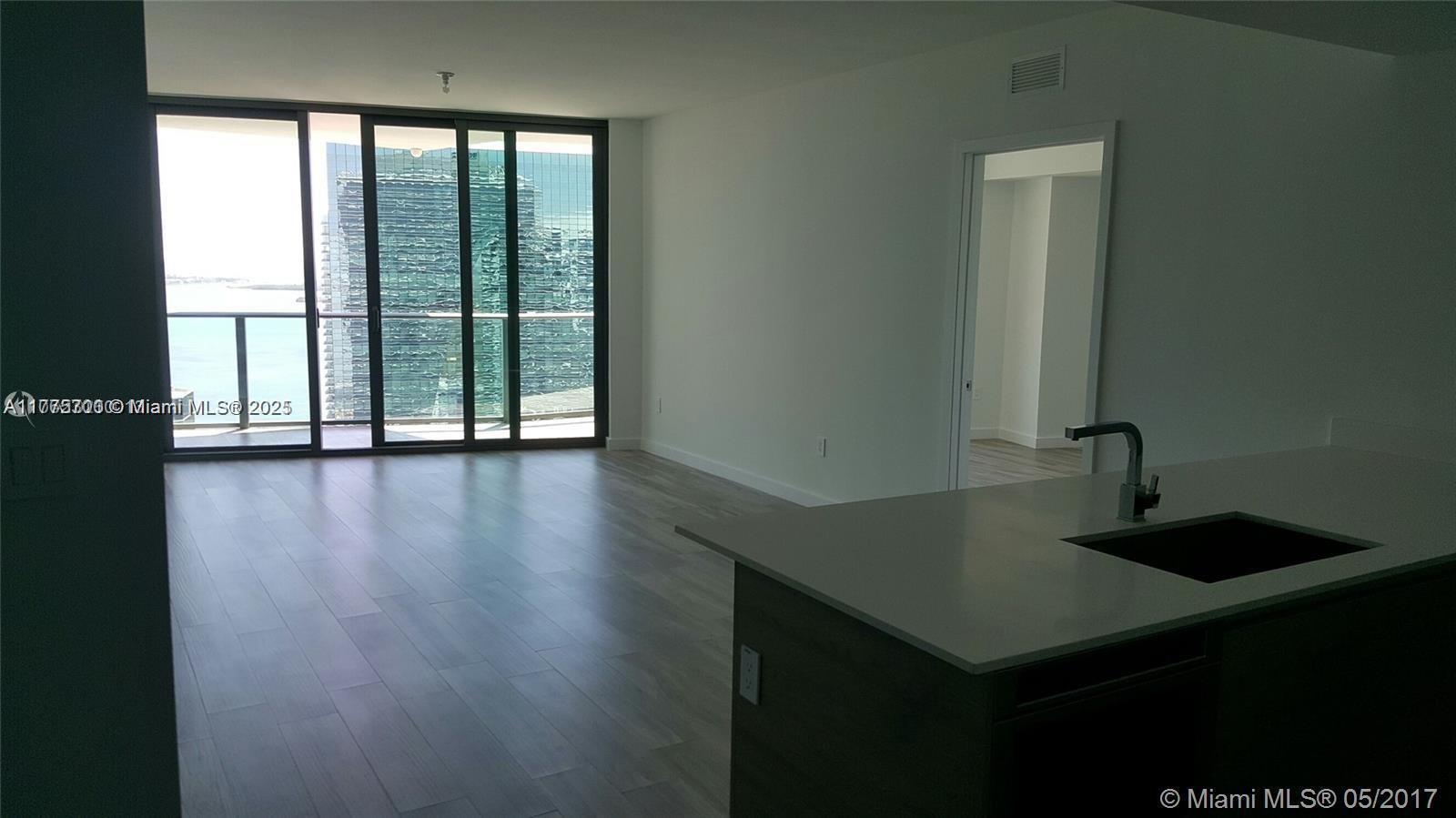 1300 S Miami Ave # 4002, Miami FL 33130 photo 3