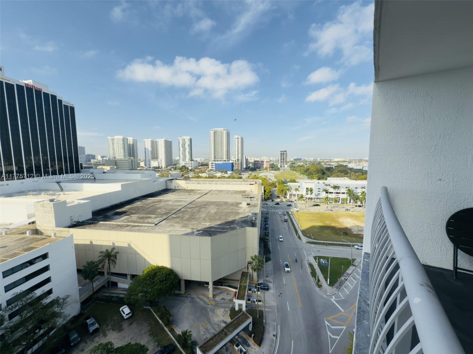1750 N Bayshore Dr # 1612, Miami FL 33132 photo 3
