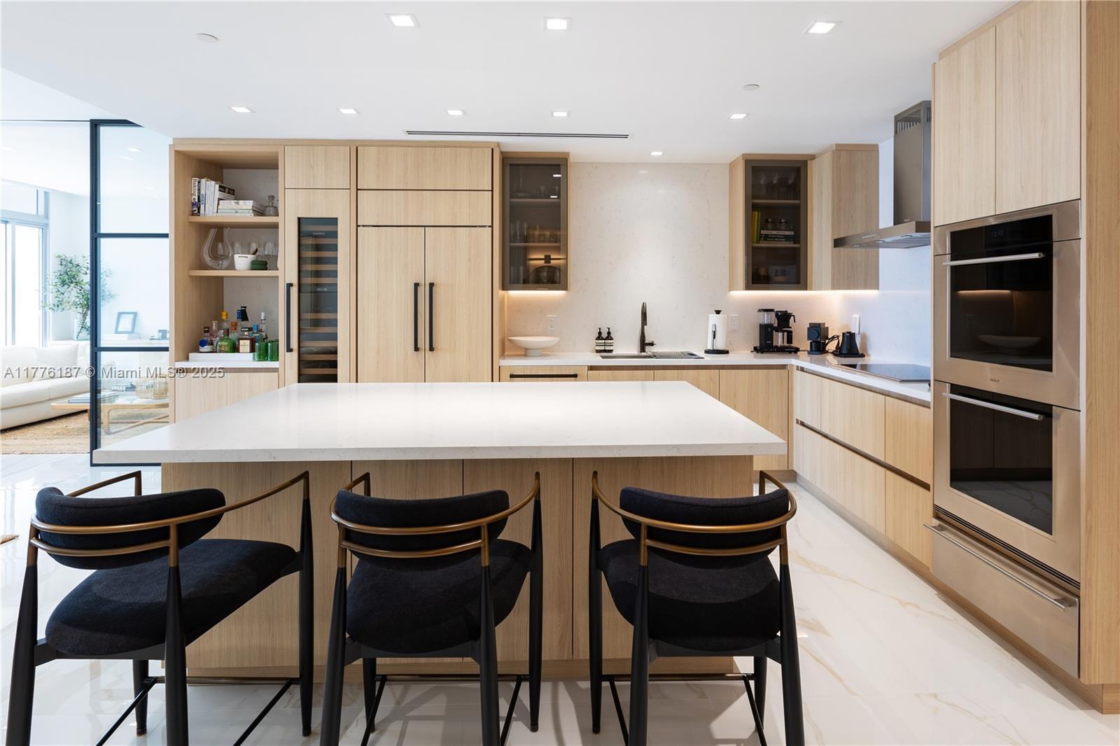 1425 Brickell Ave # 47A, Miami FL 33131 photo 5