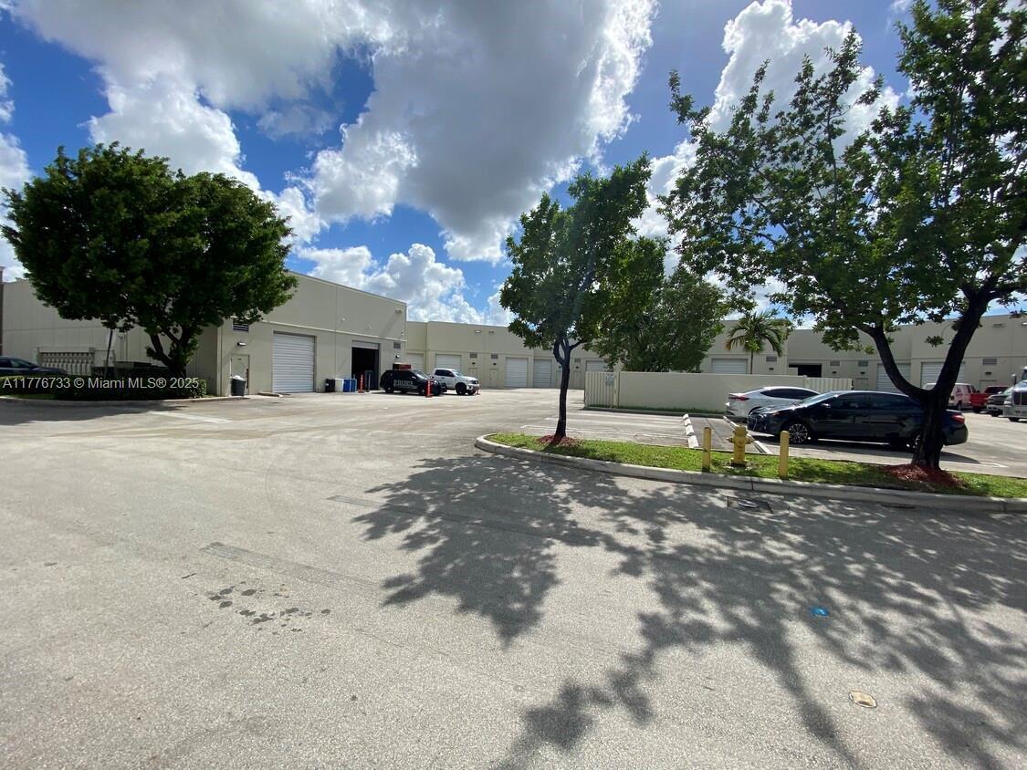 2051 NW 112th Ave # 127, Sweetwater FL 33172 photo 3