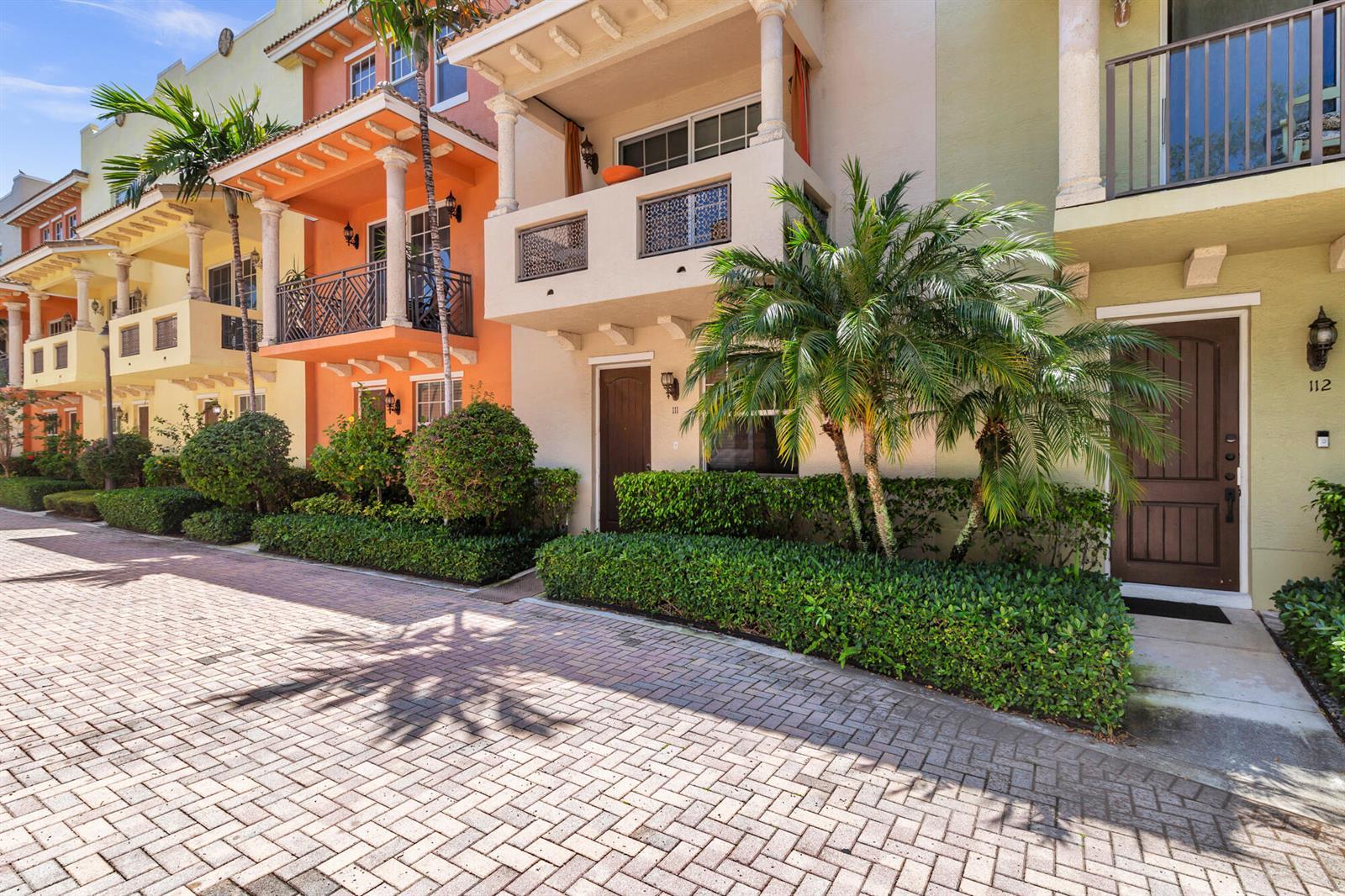 219 N L Street # 111, FL 33460 photo 2