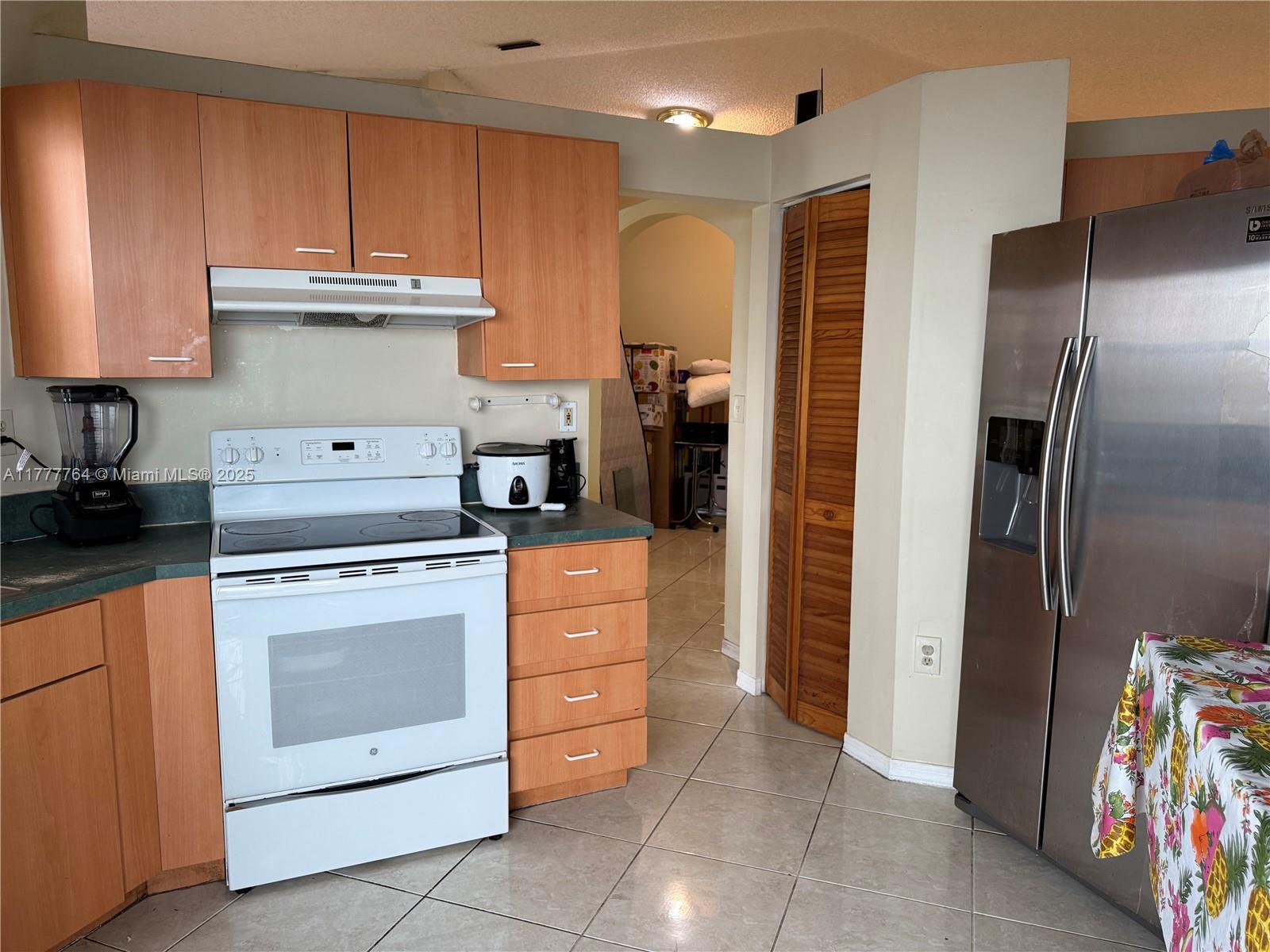 12090 SW 250th Ter, Homestead FL 33032 photo 3