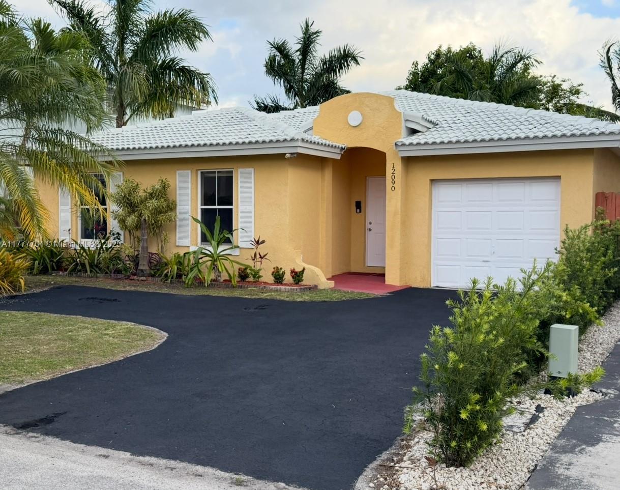 12090 SW 250th Ter, Homestead FL 33032