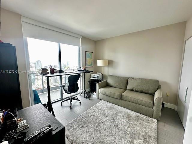92 SW 3rd St # 4104, Miami FL 33130 photo 5