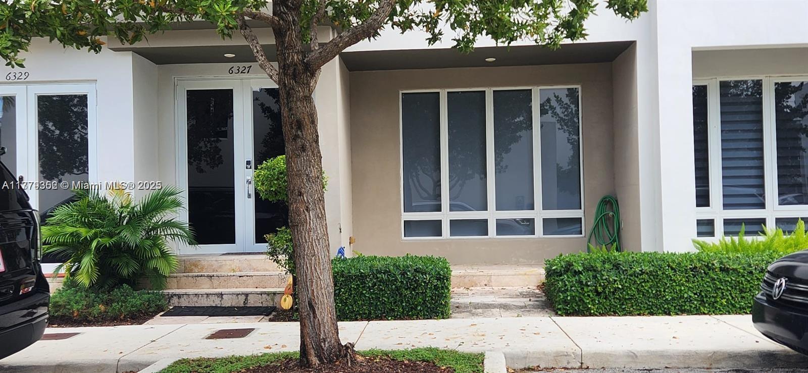 6327 NW 105th Ct # 6327, Doral FL 33178