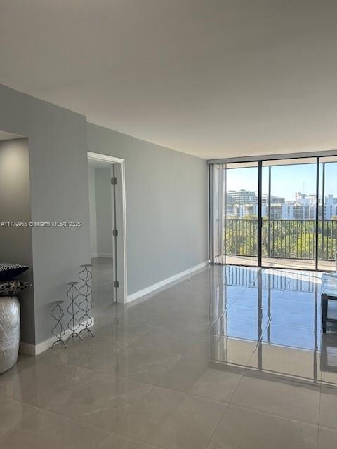 20301 W Country Club Dr # 830, Aventura FL 33180 photo 4