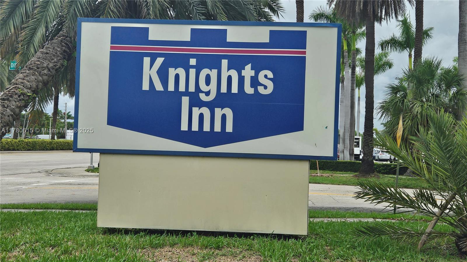 26 Diplomat Pkwy # 2259, Hallandale Beach FL 33009 photo 2