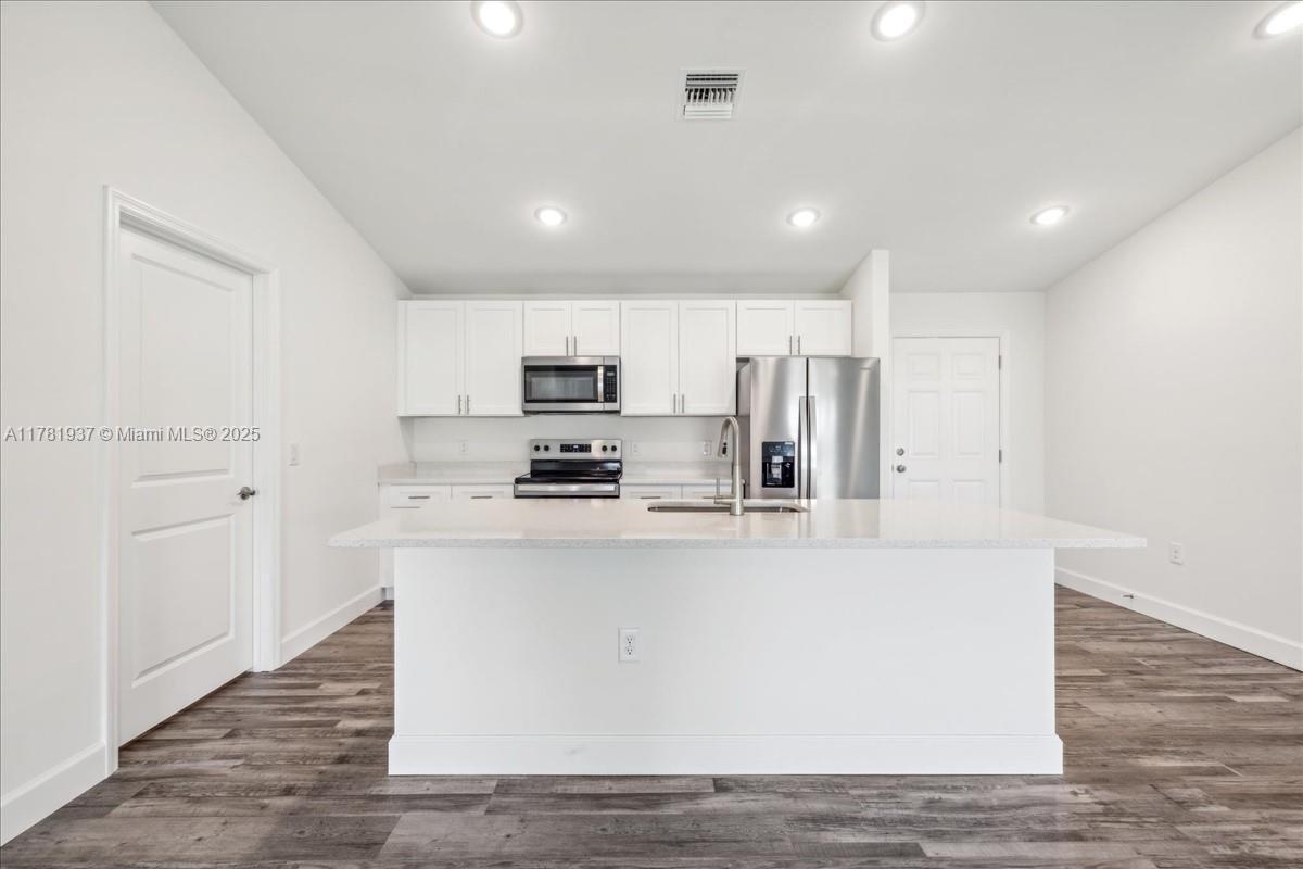 1705 NW 11th PL, Cape Coral FL 33993 photo 3