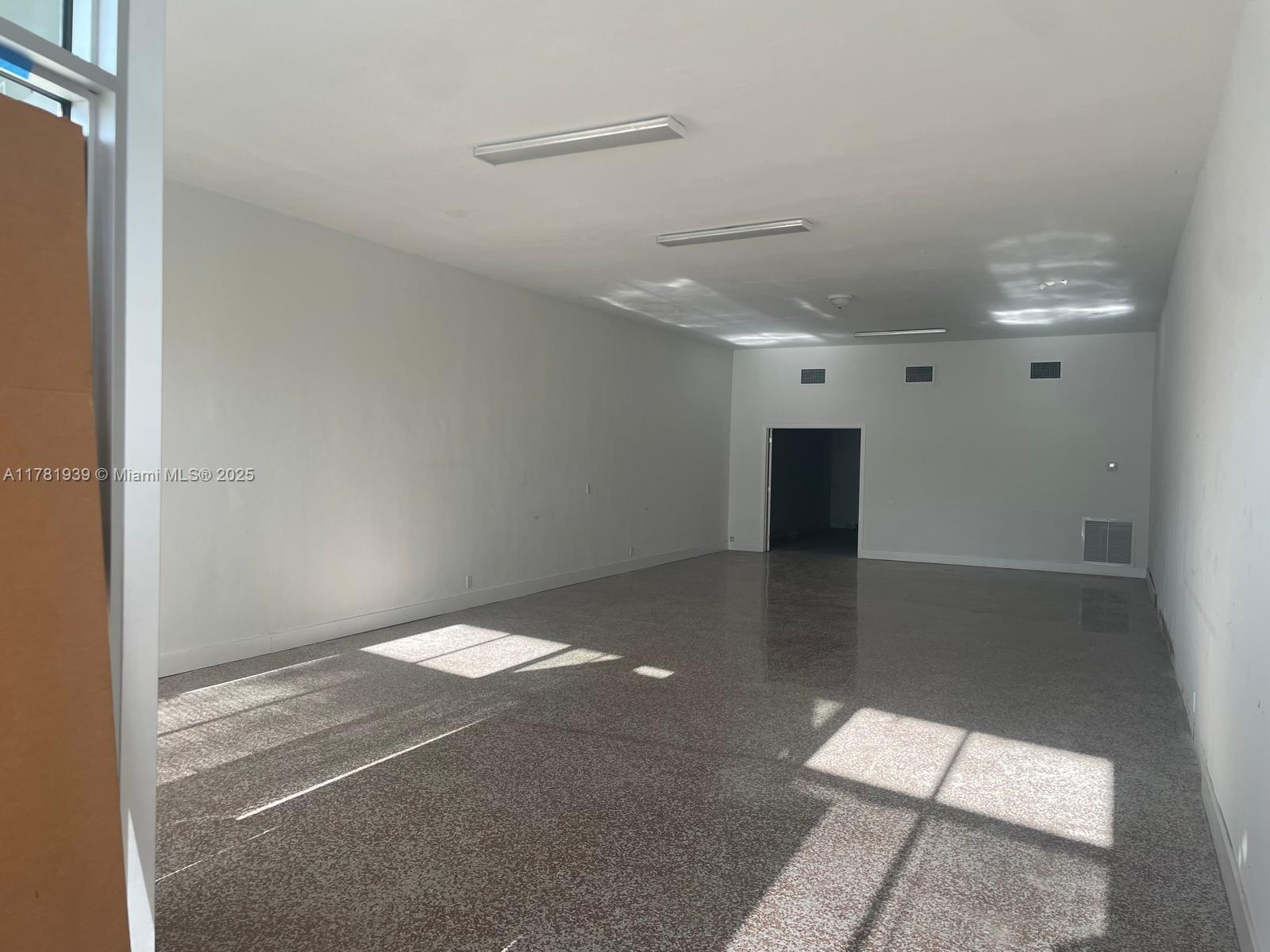 124 N Flagler Ave, Pompano Beach FL 33060 photo 2