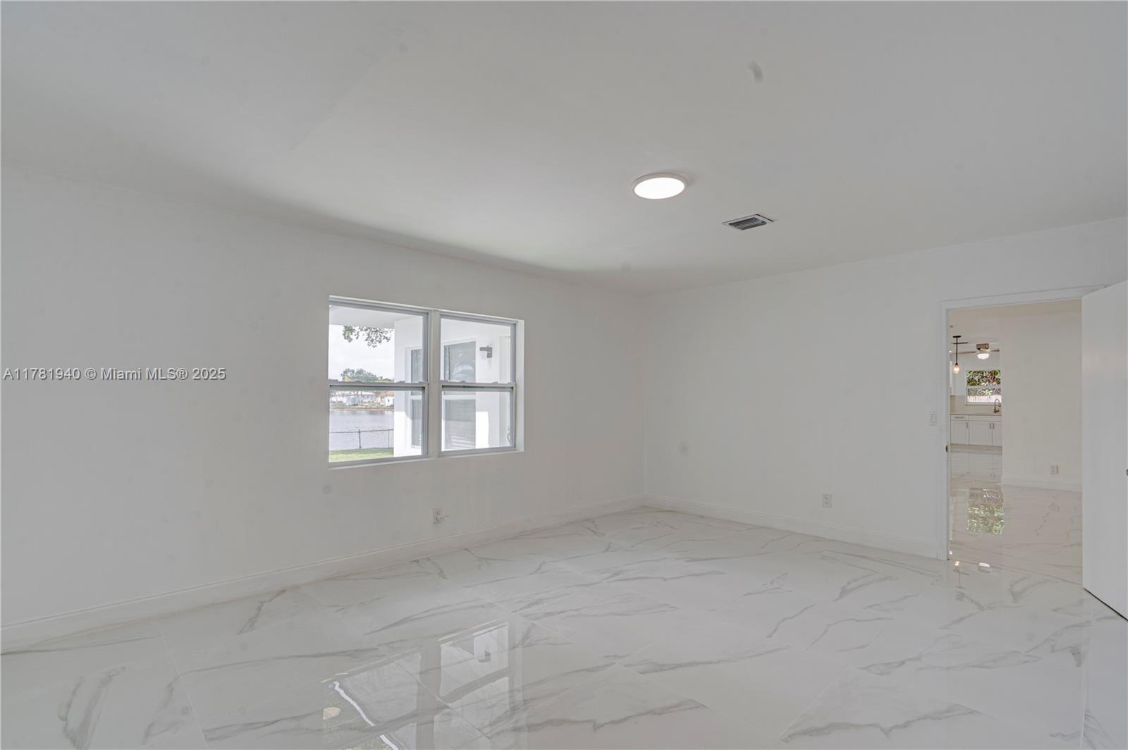 1310 Little River Dr, Miami FL 33147 photo 4