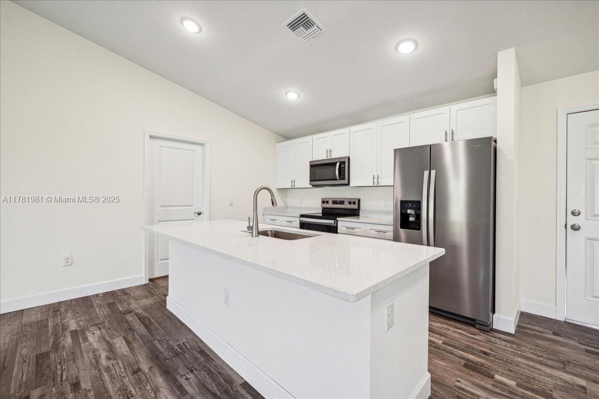 1722 NW 2nd PL, Cape Coral FL 33993 photo 4