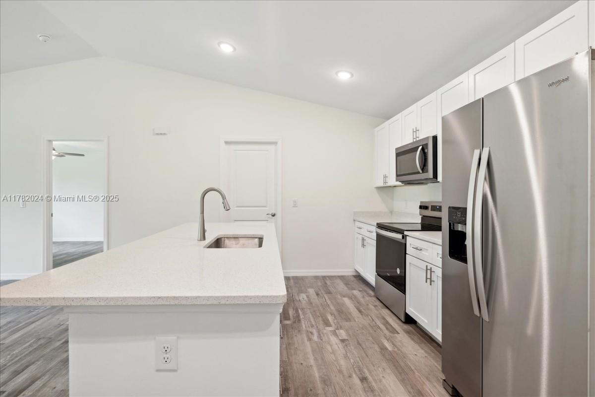 1813 NW 16th TER, Cape Coral FL 33993 photo 5