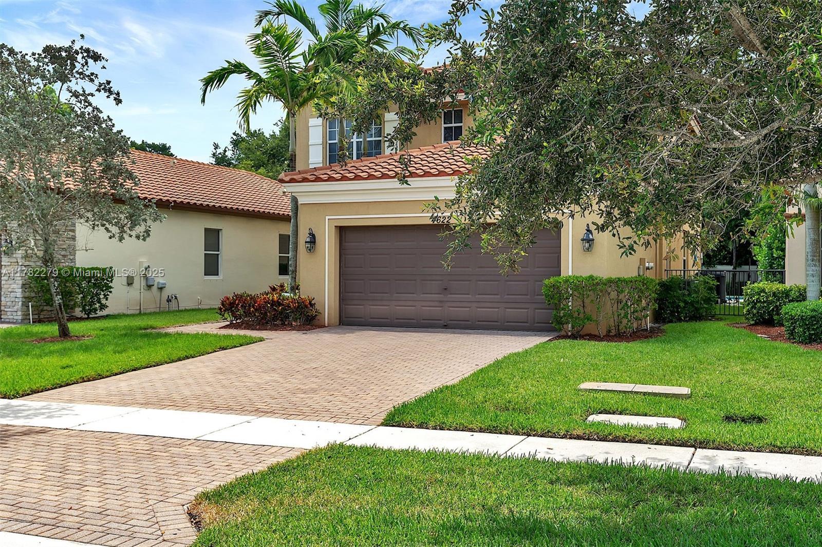 4622 Capital Dr, Lake Worth FL 33463 photo 3