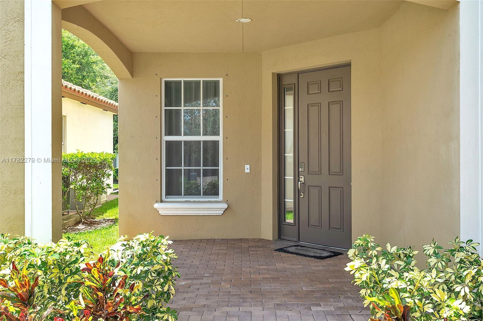 4622 Capital Dr, Lake Worth FL 33463 photo 4