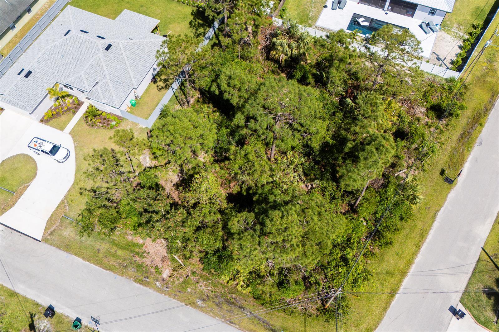 5489 NW Brent Court, Port St. Lucie FL 34986 photo 3